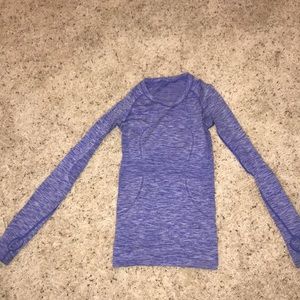 Lululemon Long Sleeve Top (Size 4)